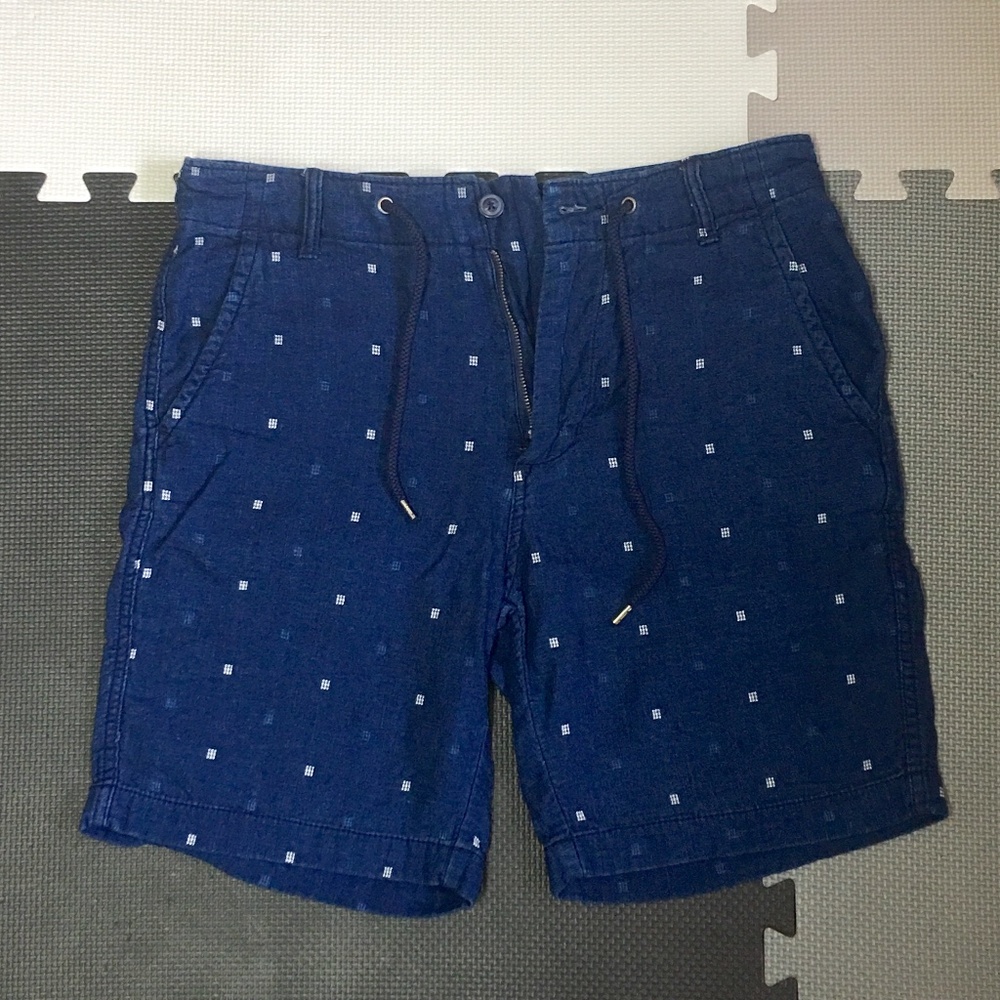 The Old Navy men’s shorts